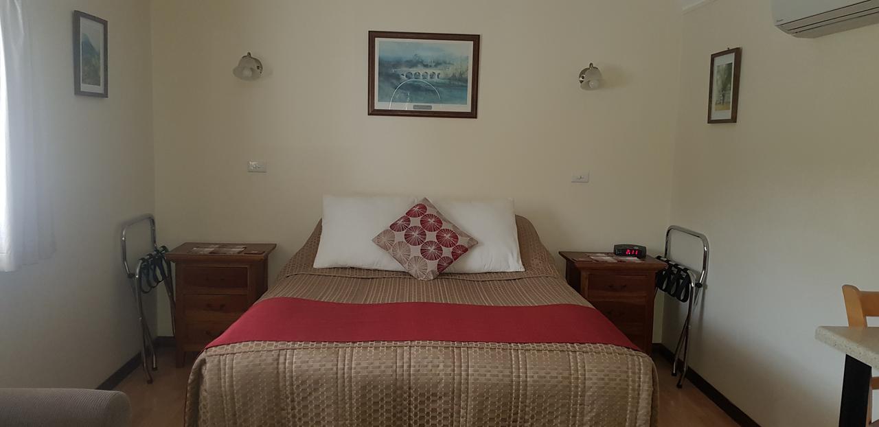 Barracks Guest house Richmond